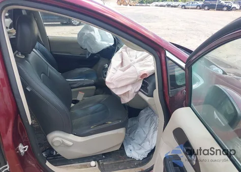 2017 Chrysler Pacifica Touring from USA, damaged, VIN 2C4RC1DGXHR512975